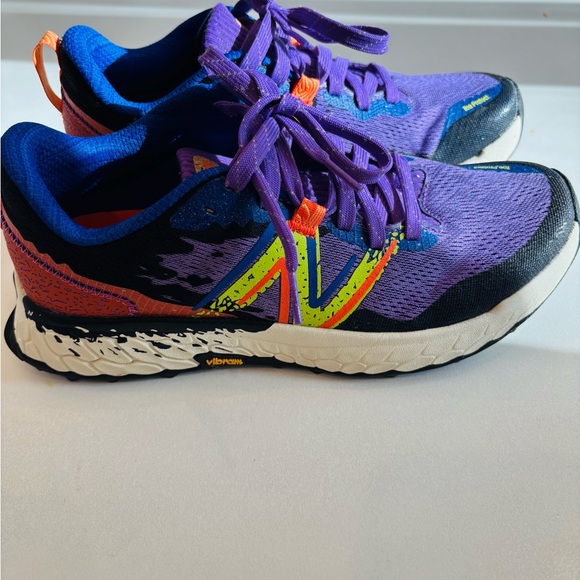 New Balance Fresh Foam X Hierro V6 Trail Running Sneakers color purple/poppy 8.5 - Picture 1 of 10
